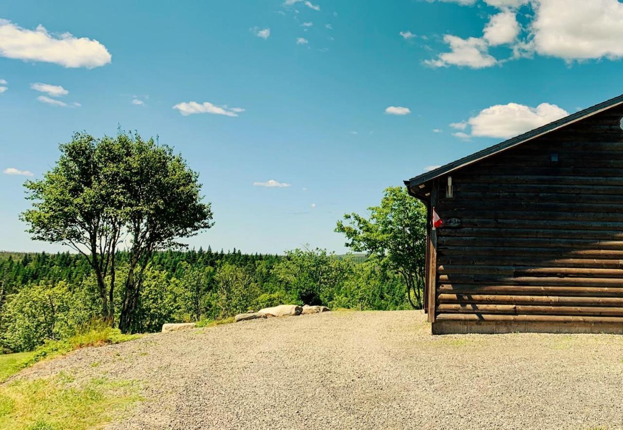 Eagle Valley Cottages Queensport Exterior photo